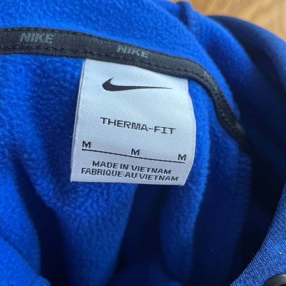Nike Therma-Fit Royal Blue Hoodie - Picture 4 of 4
